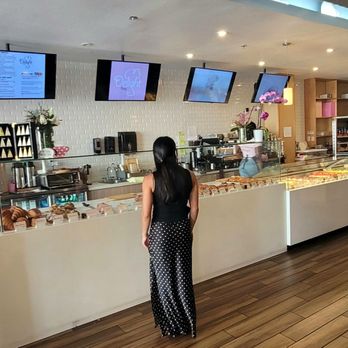 Delight Pastry - Inside - Desserts Near Me - Pasadena, California