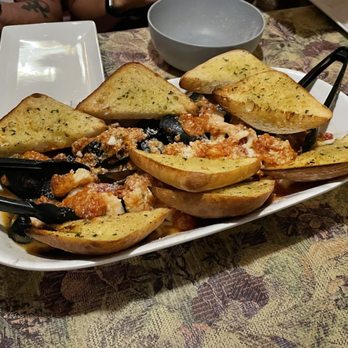 Di Piero's - Chefs special appetizer. Mussels, shrimp, calamari in sauce. - Seafood Near Me - Springfield, Illinois