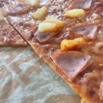 Blaze Pizza - Regular ham and pineapple pizza - Pizza Near Me - Temecula, California Blaze Pizza - Regular ham and pineapple pizza - Pizza Near Me - Temecula, California