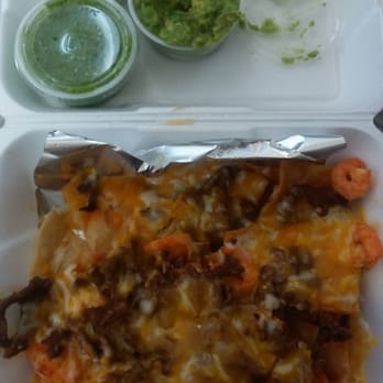 Momo's Cafe - Momo's never fails me.  I got my Momo's fix today & gets me every time food is ALWAYS on point. - American Near Me - Vallejo, California