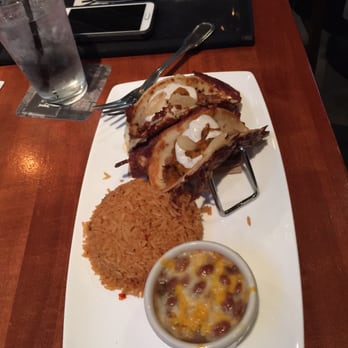 Yard House - Vampire street tacos - Bars Near Me - Houston, Texas