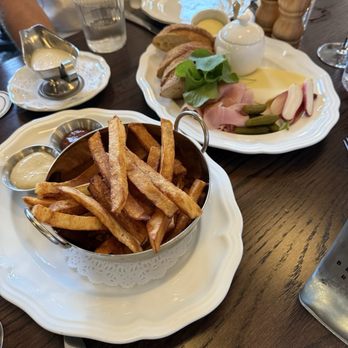 Brasserie Royale - Fries and appetizer plate - French Near Me - Sterling, Virginia