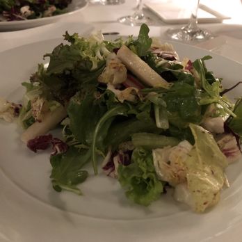 Aretsky's Patroon - Baby Green and Herb Salad - American Near Me - New York, New York