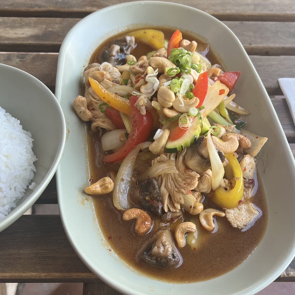 Nana Sushi Thai - Cashew Chicken stir fry! Chicken is super fresh and tender. - Sushi Bars Near Me - Evergreen, Colorado