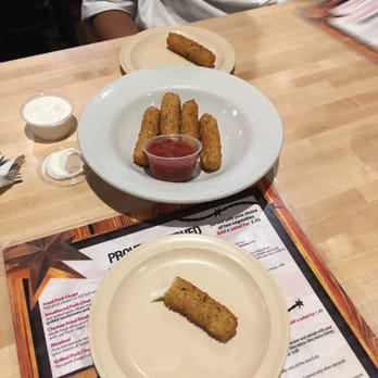 Sodolaks Beefmasters Restaurant - Cheese sticks - average but they came out almost 5 minutes after ordered! - American Near Me - Bryan, Texas Sodolaks Beefmasters Restaurant - Cheese sticks - average but they came out almost 5 minutes after ordered! - American Near Me - Bryan, Texas