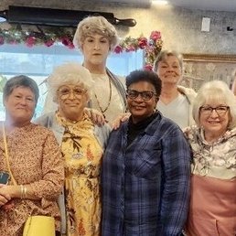 Our group with our golden girl hosts Our group with our golden girl hosts