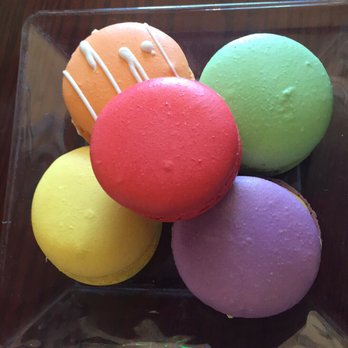 Parisien Bakery - Beautiful and delicious Macaroons - Bakeries Near Me - Clovis, California Parisien Bakery - Beautiful and delicious Macaroons - Bakeries Near Me - Clovis, California