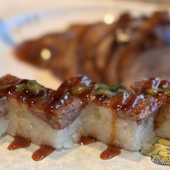 Yu Seafood Yorkdale - A closer look at my favourite Duck Aburi Oshizushi, juicy, crispy, yum - Desserts Near Me - Toronto, Ontario Yu Seafood Yorkdale - A closer look at my favourite Duck Aburi Oshizushi, juicy, crispy, yum - Desserts Near Me - Toronto, Ontario