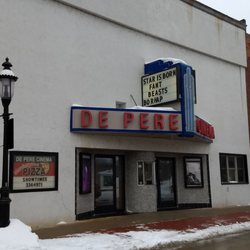 De Pere Cinema Cafe - Front of theater