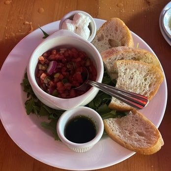 Lucca Ristorante - Bruschetta Dinner - Italian Near Me - Pittsburgh, Pennsylvania