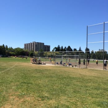 Green Lake Park - Softball - Parks Near Me - Seattle, Washington