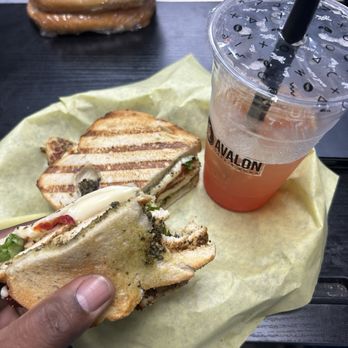 Avalon Cafe & Boba - This is the best chicken pesto sandwich I've ever hand/got my refresher made how I wanted it with green tea strawberry lemonade !!! - Bubble Tea Near Me - Carson, California Avalon Cafe & Boba - This is the best chicken pesto sandwich I've ever hand/got my refresher made how I wanted it with green tea strawberry lemonade !!! - Bubble Tea Near Me - Carson, California
