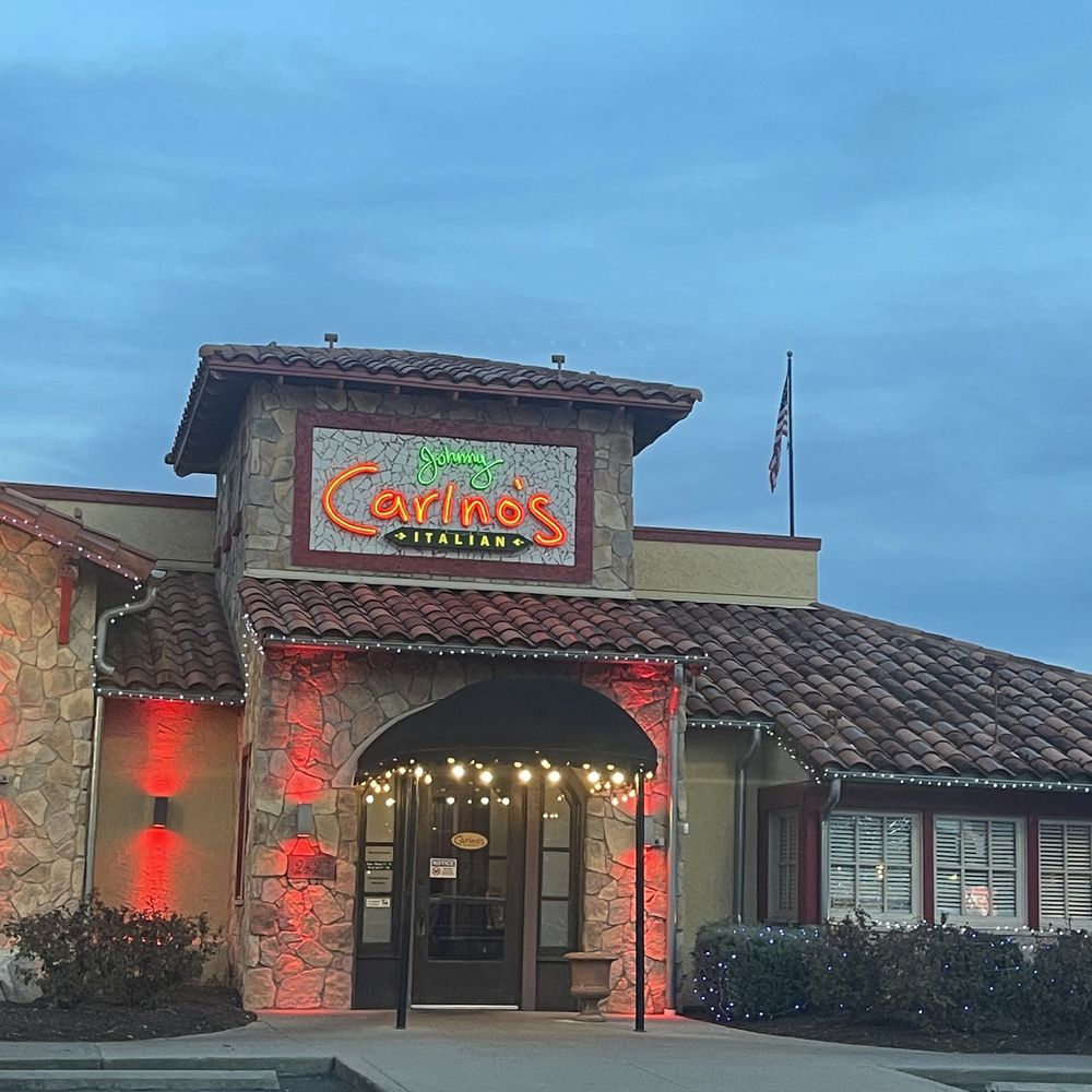 Johnny Carino's - Johnny Carino's - 2425 Parkway., PF, TN 37863 - (865) 868-0790 - Italian Near Me - Pigeon Forge, Tennessee