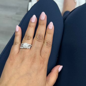 Refresh Nail Care - Nail Salons Near Me - Pacifica, California Refresh Nail Care - Nail Salons Near Me - Pacifica, California