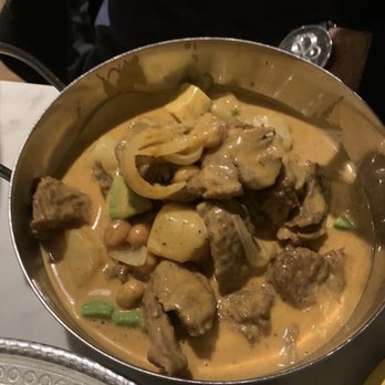 Kin'd - C6. Massaman Curry Avocado - Thai Near Me - Fresh Meadows, New York