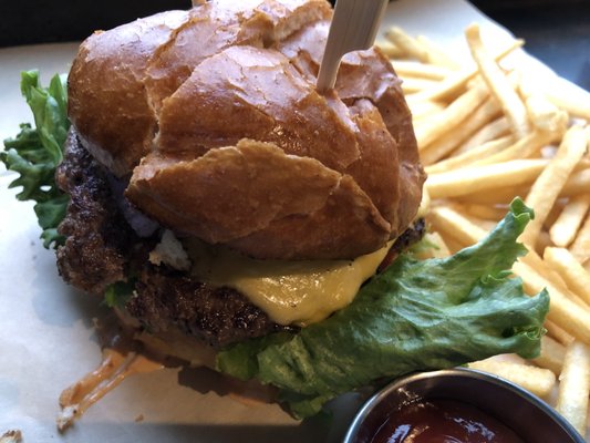 Knockabout Burgers by null