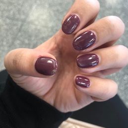 Cracked nails in less than a week