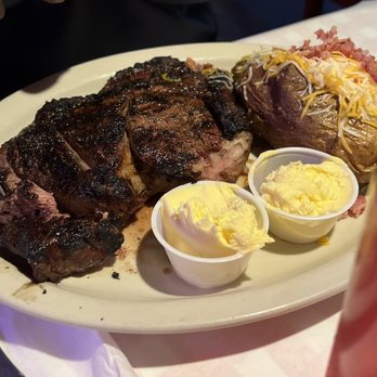 Bubba's Roadhouse & Saloon - Cowboy steak Pittsburgh-style - American Near Me - Cape Coral, Florida