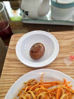 BEEF UP NOODLE by null