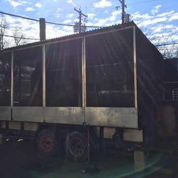 la Barbecue - Smoker - Barbeque Near Me - Austin, Texas