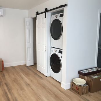 Absolute Appliances - LG stacking washer and gas dryer in laundry closet - Appliances Near Me - Los Angeles, California Absolute Appliances - LG stacking washer and gas dryer in laundry closet - Appliances Near Me - Los Angeles, California