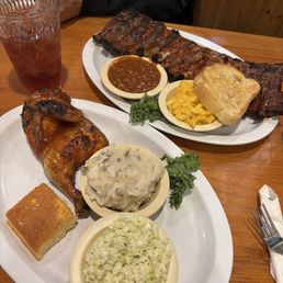 1/2 BBQ Chicken Full Spare Ribs - Saint Louis 1/2 BBQ Chicken Full Spare Ribs - Saint Louis