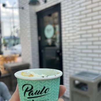Paulo Gelato & Chocolate - 7/23/23 Daughter flavors - 1/2 Cookies & cream; 1/2 Lemon Ginger Honey Tea - Gelato Near Me - Chicago, Illinois Paulo Gelato & Chocolate - 7/23/23 Daughter flavors - 1/2 Cookies & cream; 1/2 Lemon Ginger Honey Tea - Gelato Near Me - Chicago, Illinois