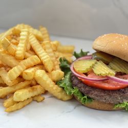 Savannah's Eats & Treats - OG burger with fries