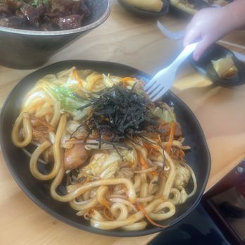 Asian Feastery - Ramen Near Me - Mentor, Ohio