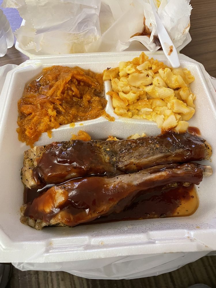 Food from The Rinkeydink Cafe