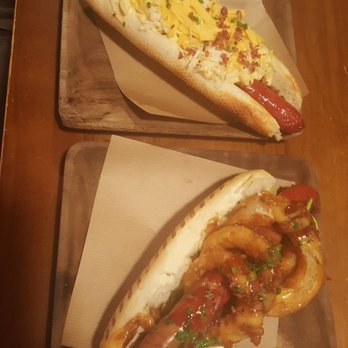 Frankie - Mac and cheese and the 4 fingers - Hot Dogs Near Me - Lisbon, 11 Frankie - Mac and cheese and the 4 fingers - Hot Dogs Near Me - Lisbon, 11