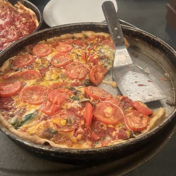 Lou Malnati's Pizzeria - Vegetarian Deep Dish Veggie - Pizza Near Me - Elk Grove, Illinois Lou Malnati's Pizzeria - Vegetarian Deep Dish Veggie - Pizza Near Me - Elk Grove, Illinois