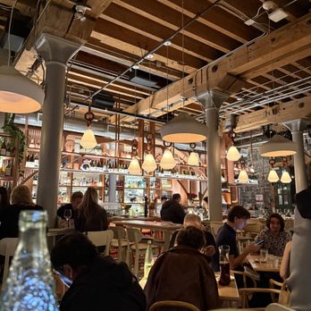 Madrina Bar y Tapas - interior - Tapas Bars Near Me - Toronto, Ontario Madrina Bar y Tapas - interior - Tapas Bars Near Me - Toronto, Ontario