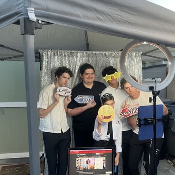 Retro Celebrations - The Photo Booth - Photo Booth Rentals Near Me Retro Celebrations - The Photo Booth - Photo Booth Rentals Near Me