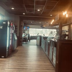 Ginny's Neighborhood Pizza Joint
