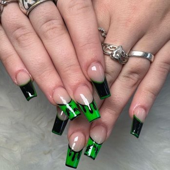 Lovely Nails & Spa - Holliday nails - Nail Salons Near Me - Hillsboro, Oregon Lovely Nails & Spa - Holliday nails - Nail Salons Near Me - Hillsboro, Oregon