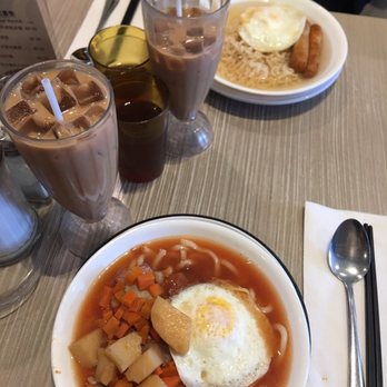 Golden Flower Cafe - Udon tomato soup with cha siu (bbq pork) and cold milk tea - Chinese Near Me - Richmond Hill, Ontario Golden Flower Cafe - Udon tomato soup with cha siu (bbq pork) and cold milk tea - Chinese Near Me - Richmond Hill, Ontario