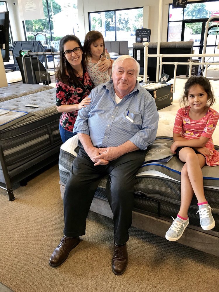 CARDI’S FURNITURE & MATTRESSES MIDDLETOWN, RI Updated September