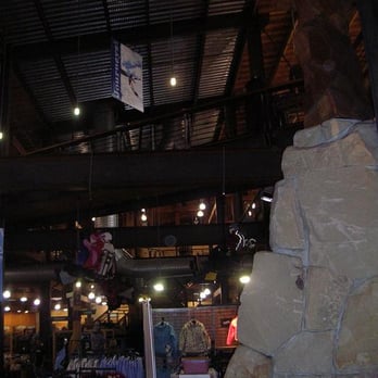 REI - Outdoor Gear Near Me - Seattle, Washington REI - Outdoor Gear Near Me - Seattle, Washington