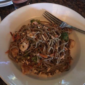 BJ's Restaurant & Brewhouse - New American Near Me - Vienna, Virginia