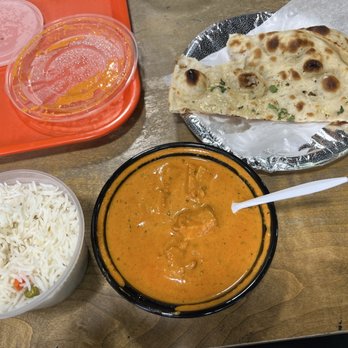 Curry Boys - Chicken Tiki Masala and garlic naan! So good!!!! - Indian Near Me - Los Angeles, California Curry Boys - Chicken Tiki Masala and garlic naan! So good!!!! - Indian Near Me - Los Angeles, California