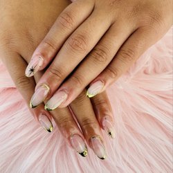 Nail Glamour