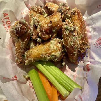 Fat Sully's Pizza - Pizza and Garlic Parmesan Wings Ranch Dip - Pizza Near Me - Kansas City, Missouri Fat Sully's Pizza - Pizza and Garlic Parmesan Wings Ranch Dip - Pizza Near Me - Kansas City, Missouri