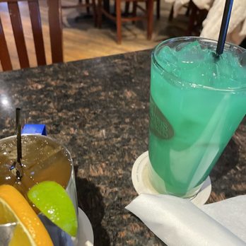 Mulligans Irish Pub & Grill - Drinks - Pubs Near Me - Franklin, Wisconsin