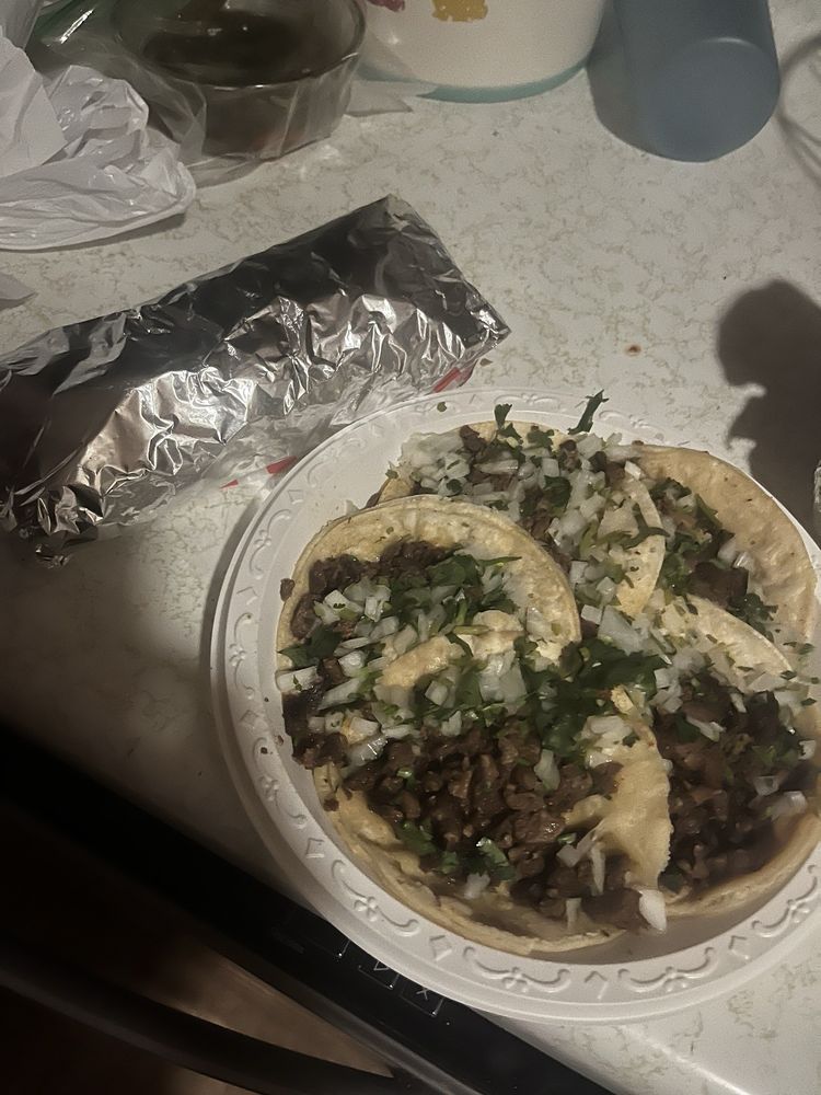 Tacos Garcia — Mexican restaurant in Lake Balboa