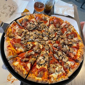 Stuft Pizza - Pepperoni,sausage and mushrooms with a 16oz Pliny - Pizza Near Me - Milpitas, California Stuft Pizza - Pepperoni,sausage and mushrooms with a 16oz Pliny - Pizza Near Me - Milpitas, California