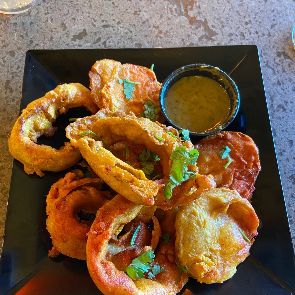 Tarka Indian Kitchen - Vegetable Pakoras with chutney - Indian Near Me - Austin, Texas Tarka Indian Kitchen - Vegetable Pakoras with chutney - Indian Near Me - Austin, Texas