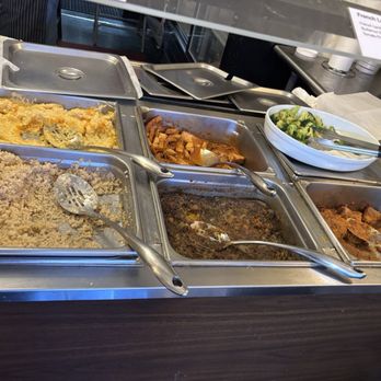 Masao's Kitchen - Buffet area - Vegetarian Near Me - Waltham, Massachusetts