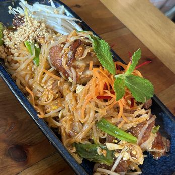 Thonglor Thai Formerly Red Basil Thai - Duck Pad Thai - Thai Near Me - Astoria, New York Thonglor Thai Formerly Red Basil Thai - Duck Pad Thai - Thai Near Me - Astoria, New York