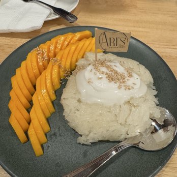 Ari's Thai Eatery - Mango Sticky Rice - Thai Near Me - Azusa, California Ari's Thai Eatery - Mango Sticky Rice - Thai Near Me - Azusa, California